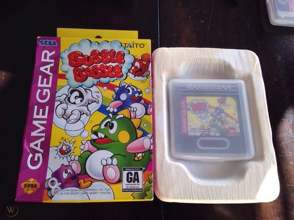 others//16/gamegear.jpg