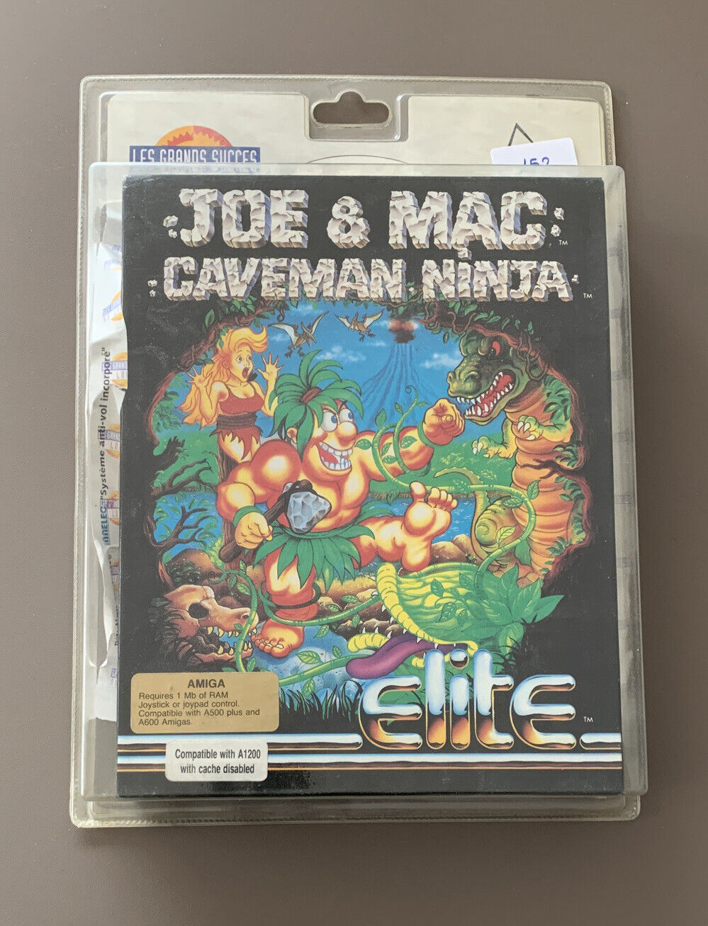 others//898/Amiga2.jpg